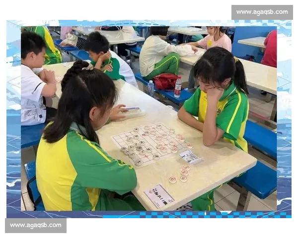 空手道比赛精彩纷呈 技巧与力量的完美碰撞 展现勇气与智慧的竞技盛宴 - 副本